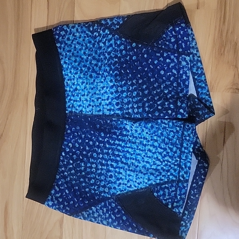 Nike girls shorts